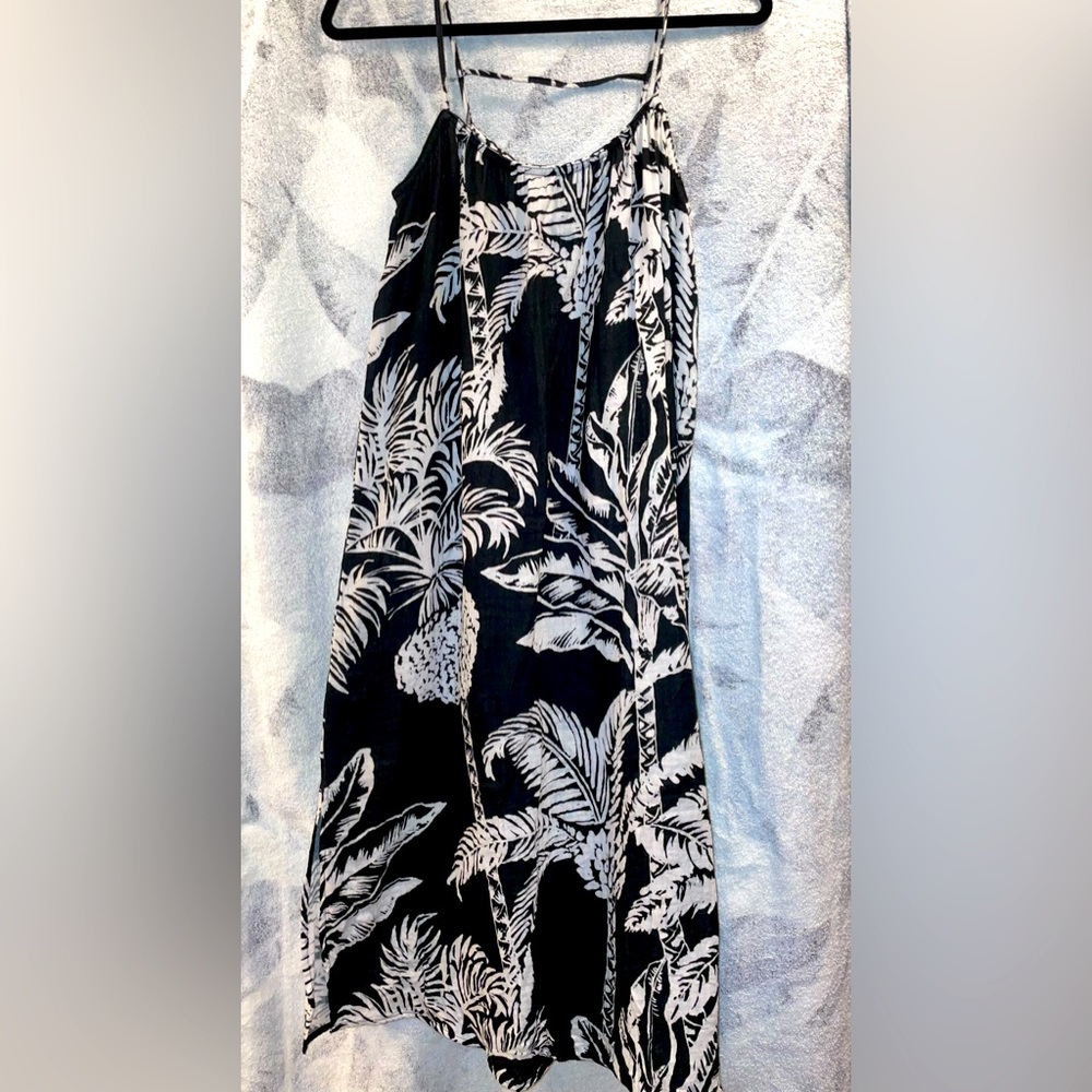 H&M- WOMENS SPAGHETTI STRAP DRESS
